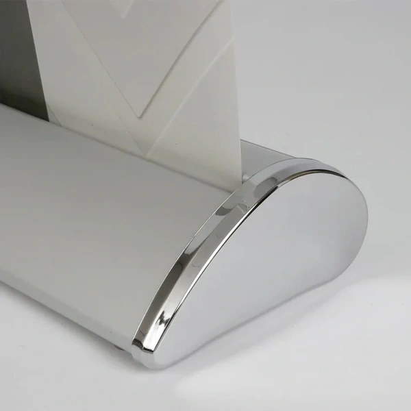  Frontier Roller - Banner Detail 01 Base